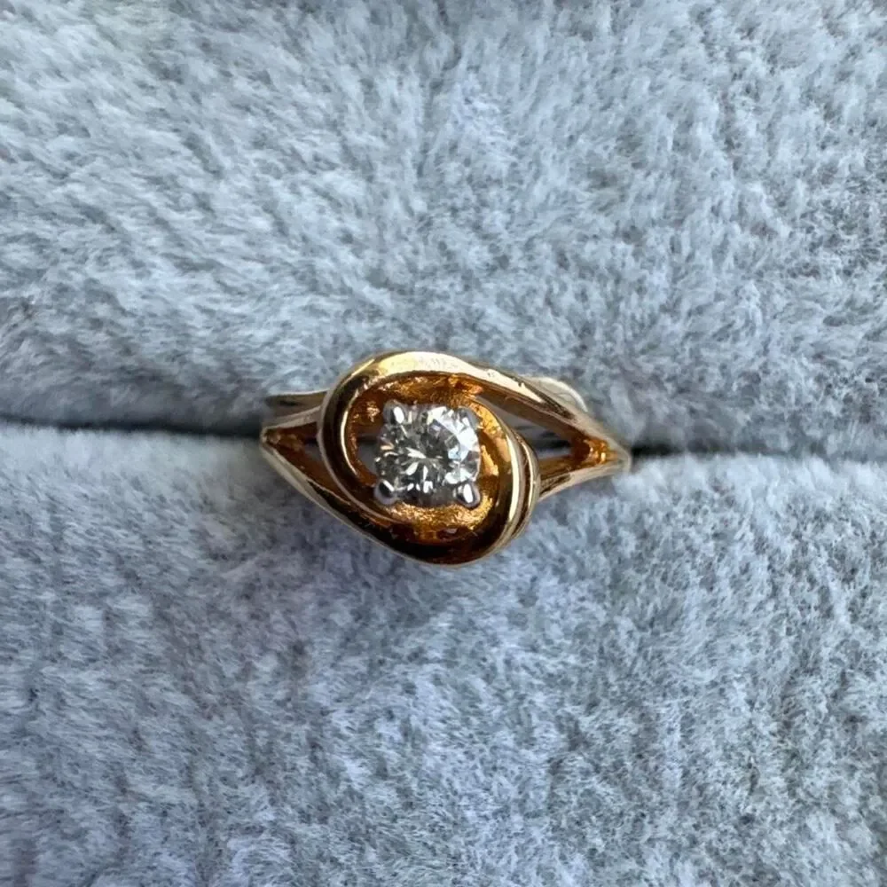 Unbranded Women's Gold and Black Jewellery